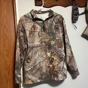 Womens Camo Pullover